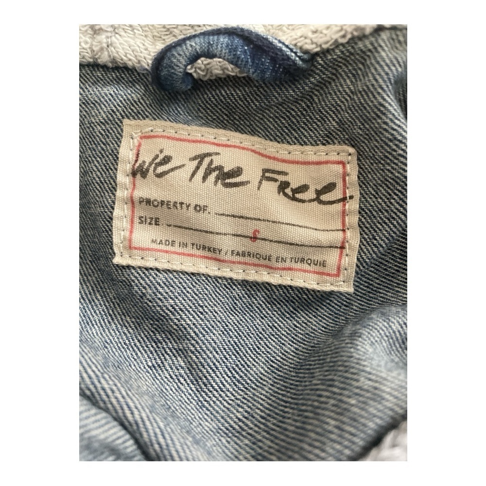 We The Free Throwback Blue Denim & Knit Raw Hem Jacket/Hoodie - Picture 4 of 7